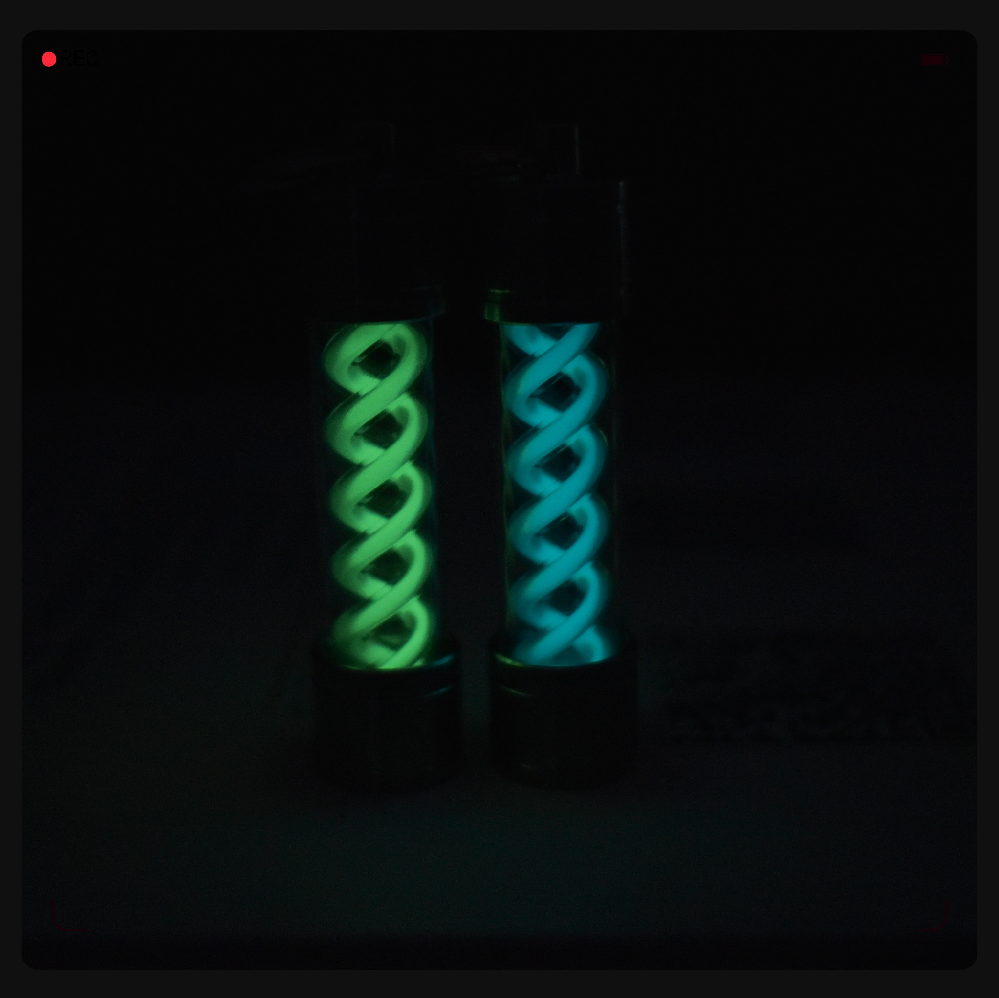 Tritium Gas Tube - ميدالية مفاتيح EDC، لا تحتوي على