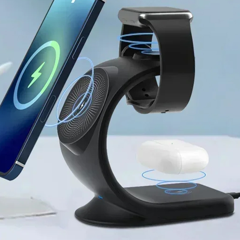شاحن لاسلكي مغناطيسي 3 في 1 مح - مراجعة Watch 7 Smartwatch Iphone وسعره
